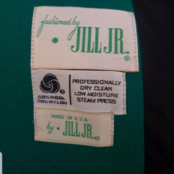 Vintage Jill Jr Wool Coat This Beautiful Green Coat is in excellent condition! - Picture 4 of 6